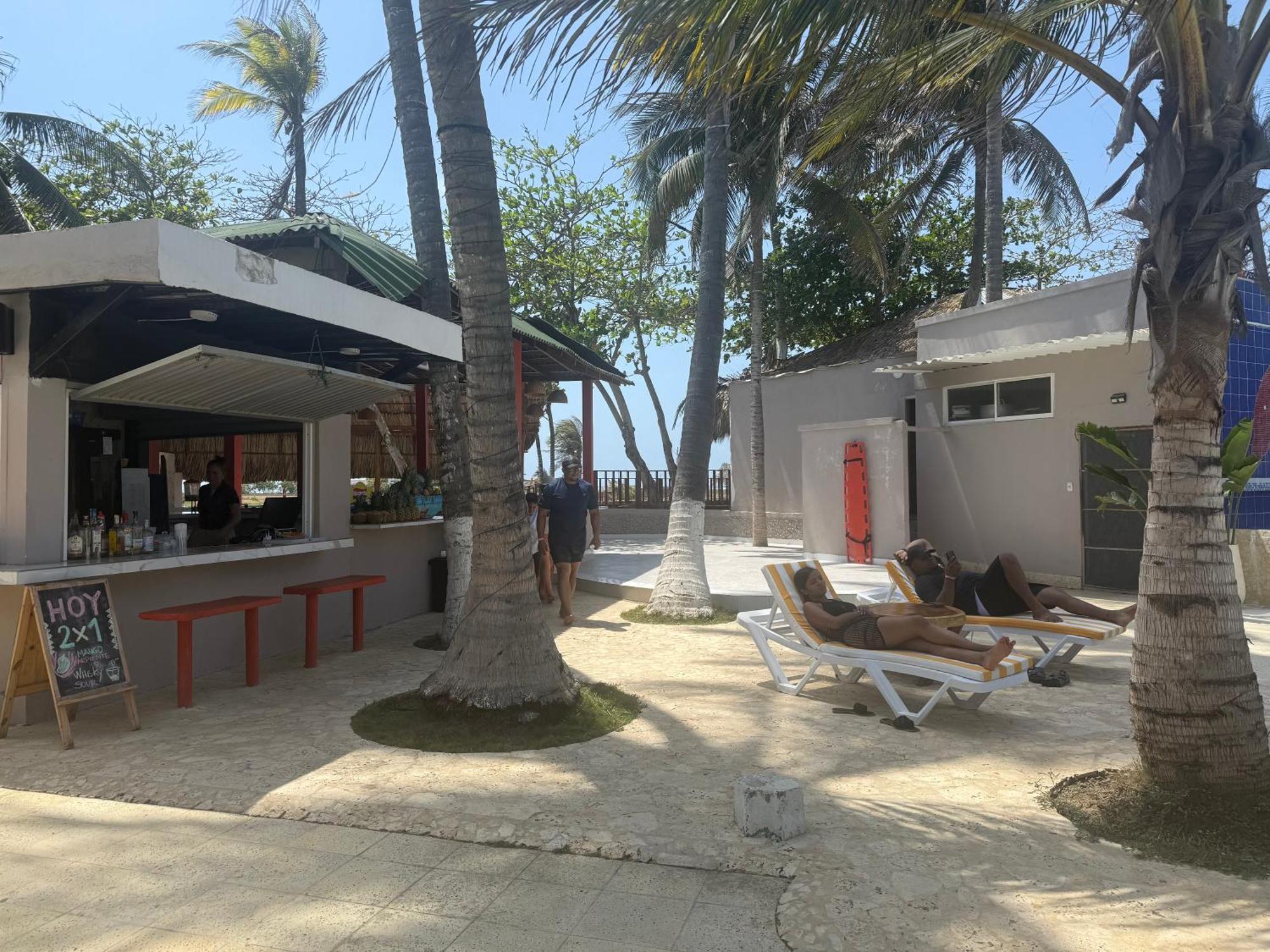 Playa Palmeras Beach Resort Cartagena エクステリア 写真